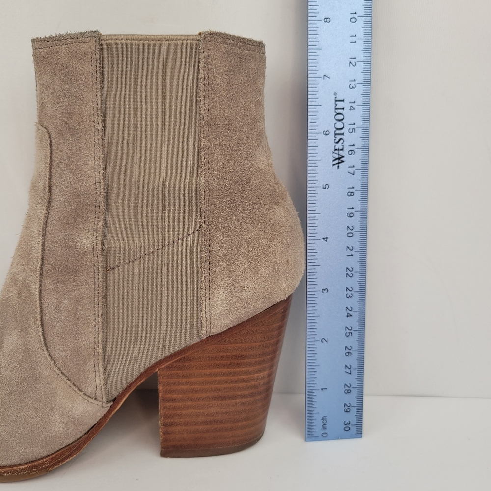 Soludos Emma Heeled Ankle Bootie Taupe Suede Size 6 - Picture 12 of 13